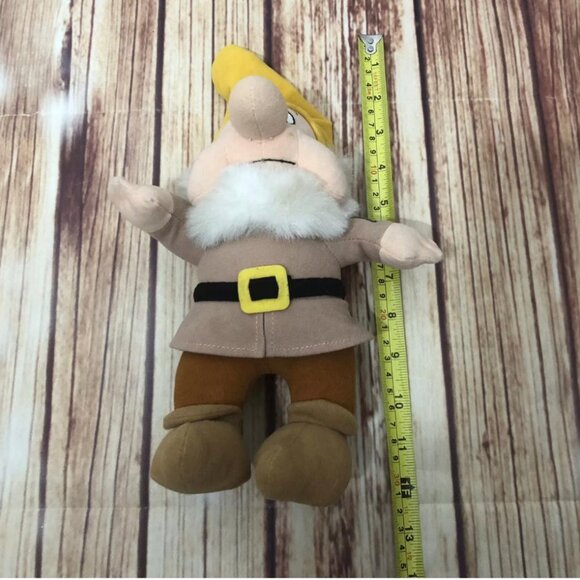 Disney Store Snow White and the Seven Dwarfs Sneezy Bendable Plush Stuffed - Picture 10 of 11